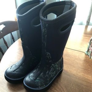 Little Girls Toddler 10 Bogs Winter Boots Read Description